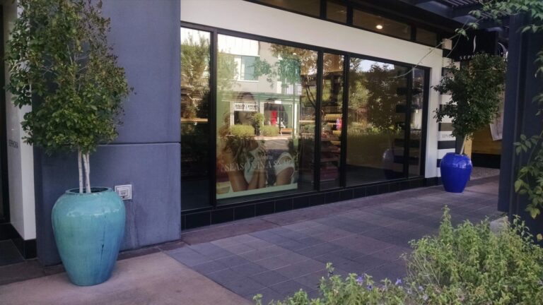 Phoenix Residential Window Tinting for Homes, Office, & Commercial (27)